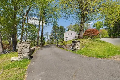 2 Alice Road North Salem NY 10560