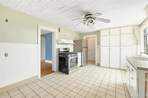 174 Fairview Avenue Port Chester NY 10573