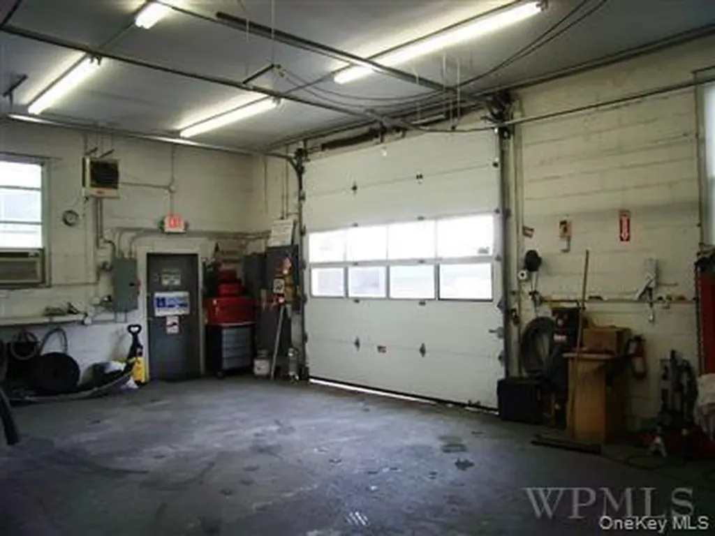 439 Nepperhan Avenue Yonkers NY 10703