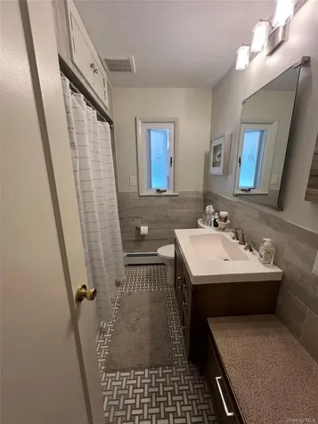 317 Herbert Place Bethpage NY 11714