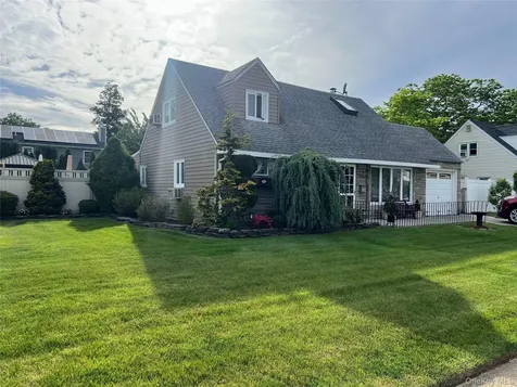 317 Herbert Place Bethpage NY 11714