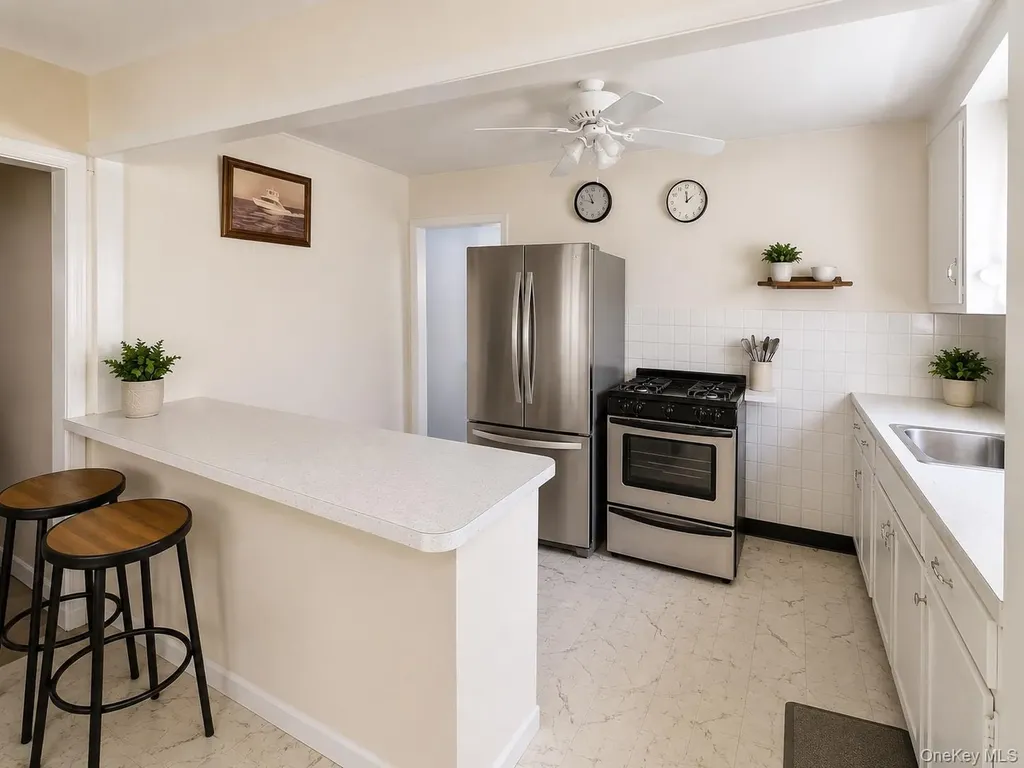 84 Boylan Lane Blue Point NY 11715