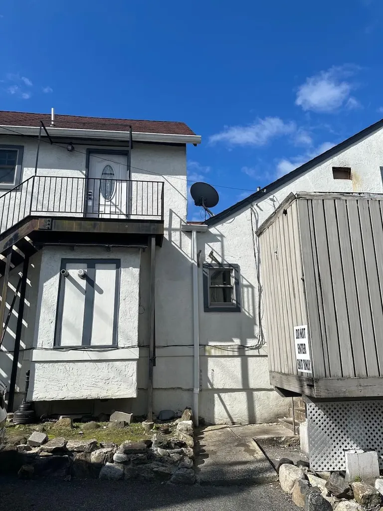 665 Commerce Street Thornwood NY 10594