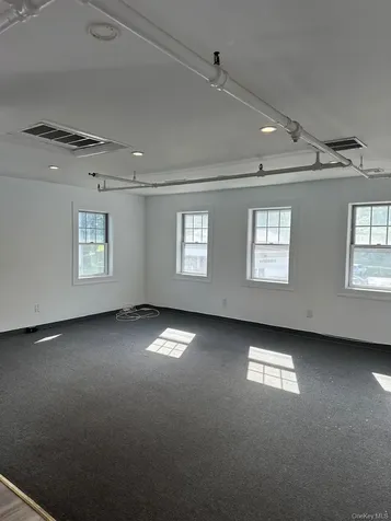 665 Commerce Street Thornwood NY 10594