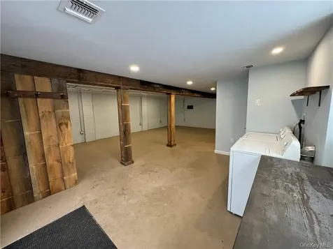 317 Overlook Court Carmel NY 10512