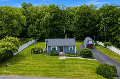 317 Overlook Court Carmel NY 10512
