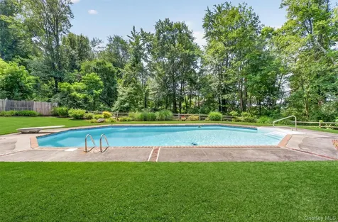3 Lalli Drive Katonah NY 10536