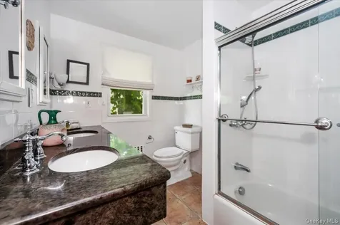 11 Demott Avenue Rockville Centre NY 11570