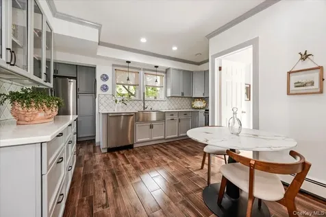 11 Demott Avenue Rockville Centre NY 11570