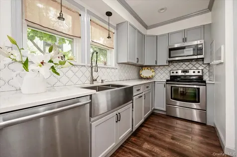 11 Demott Avenue Rockville Centre NY 11570