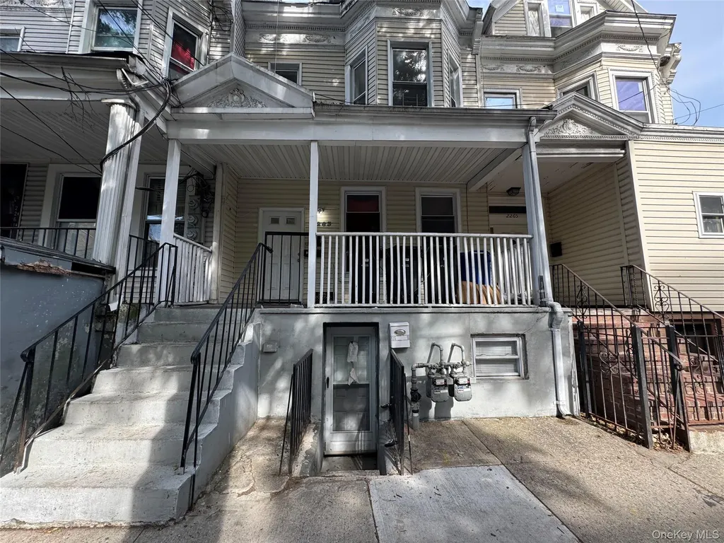 2263 Ryer Avenue Bronx NY 10457