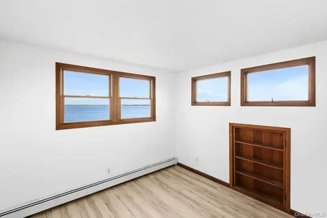 154 Shore Drive E Amagansett NY 11930