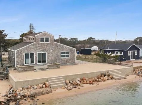 154 Shore Drive E Amagansett NY 11930