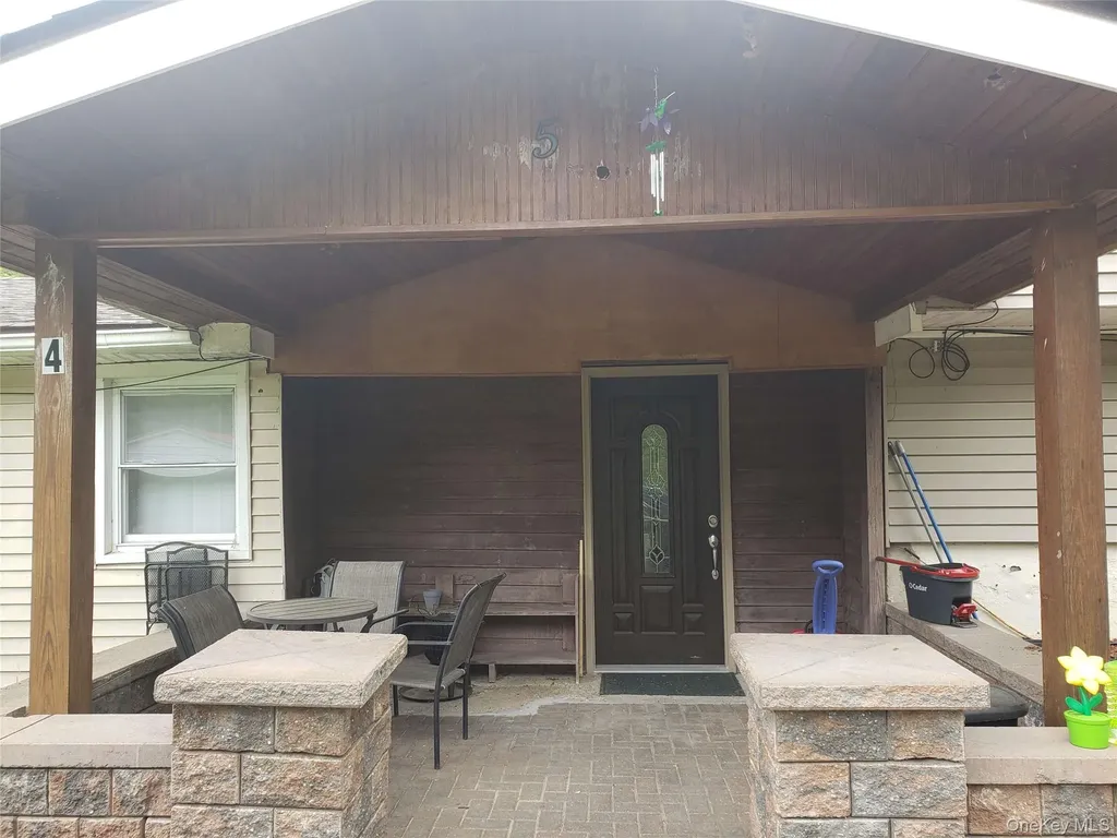1446 Salt Point Turnpike Pleasant Valley NY 12569