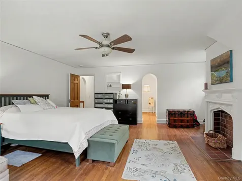 7 Huntwood Place Mount Vernon NY 10552