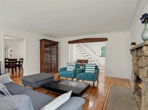 7 Huntwood Place Mount Vernon NY 10552