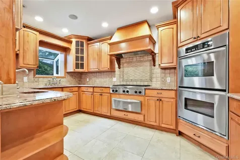 21405 53rd Avenue Bayside NY 11364