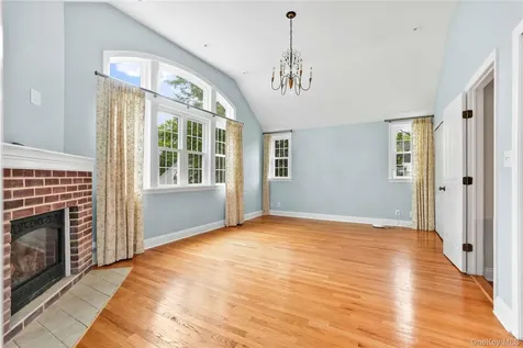 21405 53rd Avenue Bayside NY 11364