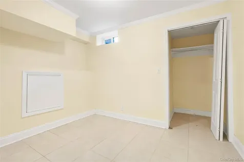 21405 53rd Avenue Bayside NY 11364
