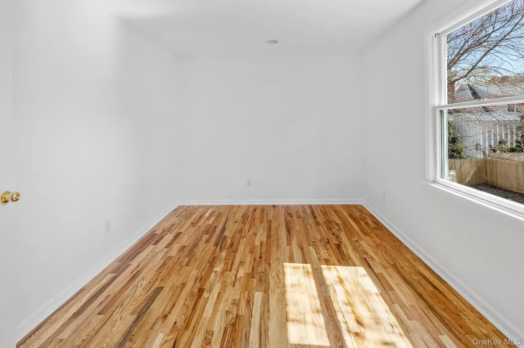 1871 Edwards Avenue Calverton NY 11933