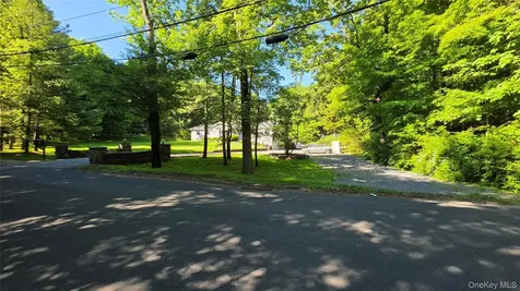 54 Allapartus Road Ossining NY 10562