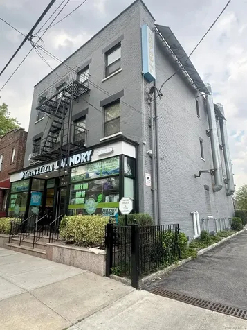 425 S 8th Avenue Mount Vernon NY 10550