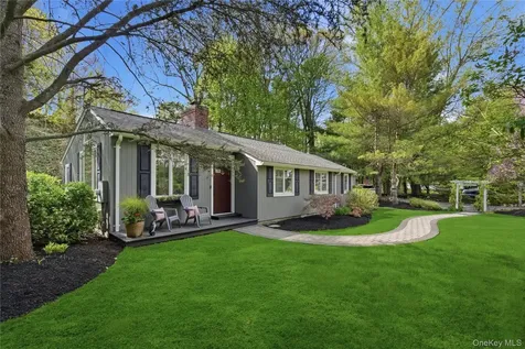 169 Bay Road Huntington Bay NY 11743