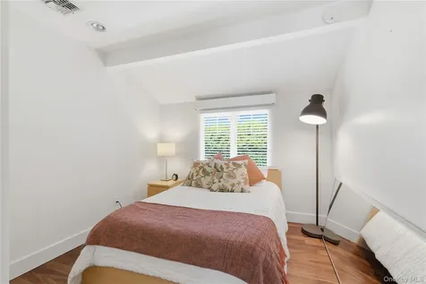 169 Bay Road Huntington Bay NY 11743
