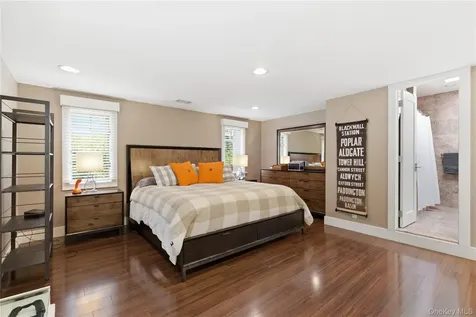 169 Bay Road Huntington Bay NY 11743