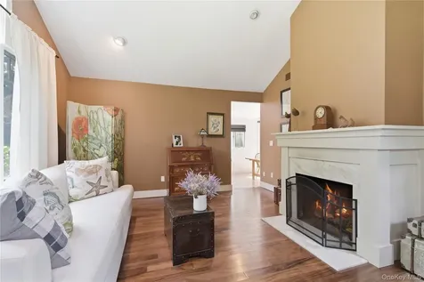 169 Bay Road Huntington Bay NY 11743