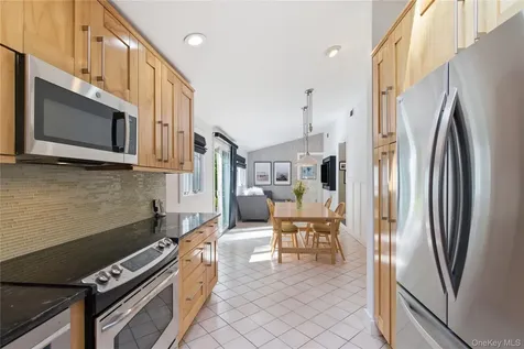 169 Bay Road Huntington Bay NY 11743