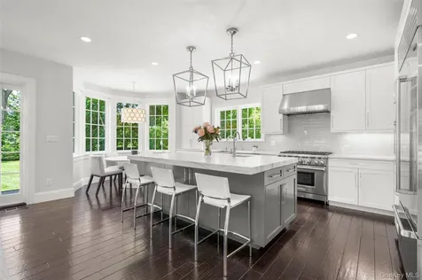 30 Elm Avenue Larchmont NY 10538