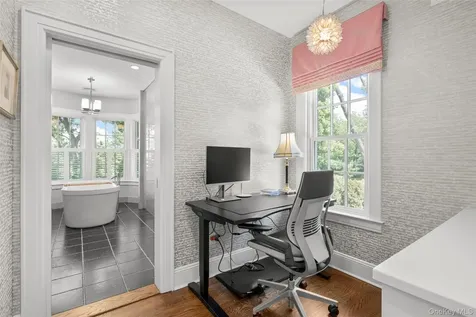 30 Elm Avenue Larchmont NY 10538