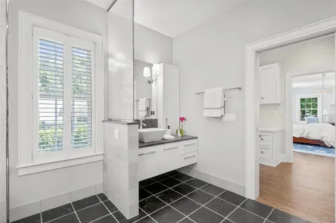 30 Elm Avenue Larchmont NY 10538