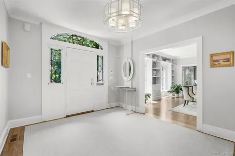 30 Elm Avenue Larchmont NY 10538