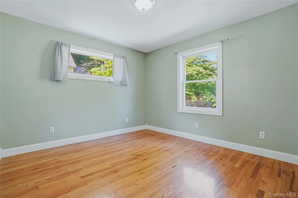 24 S Parsonage Street Rhinebeck NY 12572