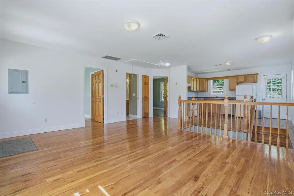 24 S Parsonage Street Rhinebeck NY 12572