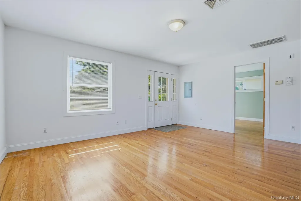 24 S Parsonage Street Rhinebeck NY 12572