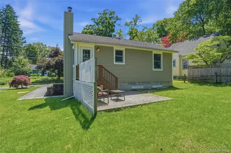 24 S Parsonage Street Rhinebeck NY 12572