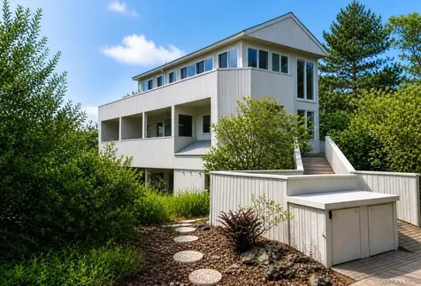 216 Broadway Saltaire NY 11706