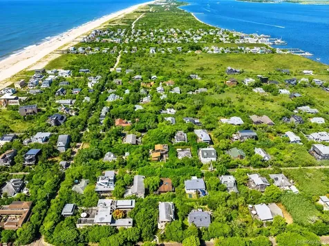 216 Broadway Saltaire NY 11706