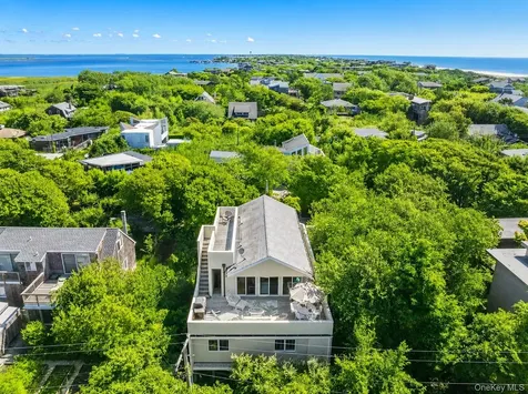 216 Broadway Saltaire NY 11706