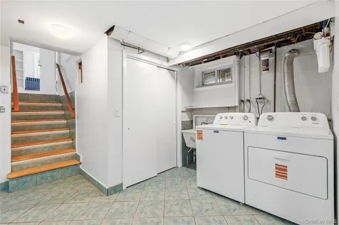 46 Mathews Street Harrison NY 10528