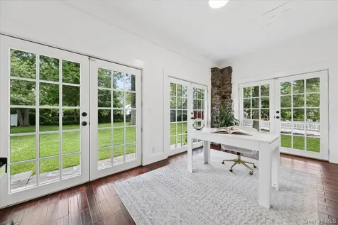294 Weaver Street Larchmont NY 10538