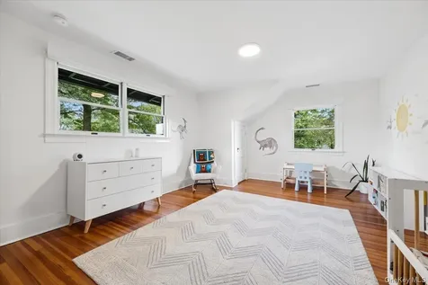 294 Weaver Street Larchmont NY 10538