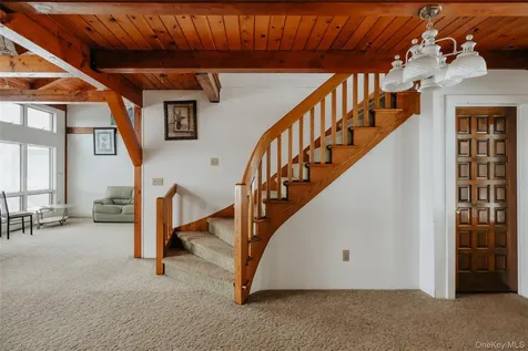 26 Beckys Hill Road Hurleyville NY 12747