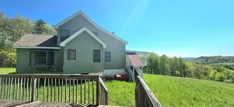 26 Beckys Hill Road Hurleyville NY 12747