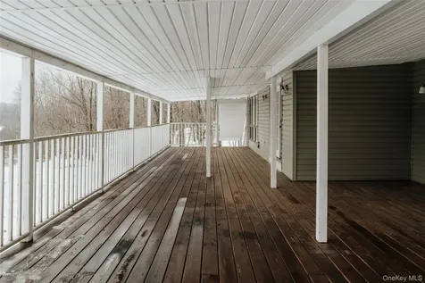 26 Beckys Hill Road Hurleyville NY 12747
