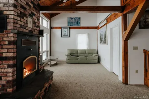 26 Beckys Hill Road Hurleyville NY 12747