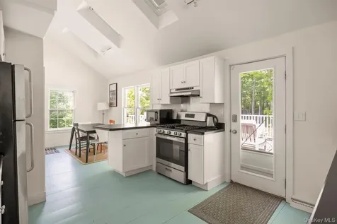 74 Willow Brook Road Clinton Corners NY 12514